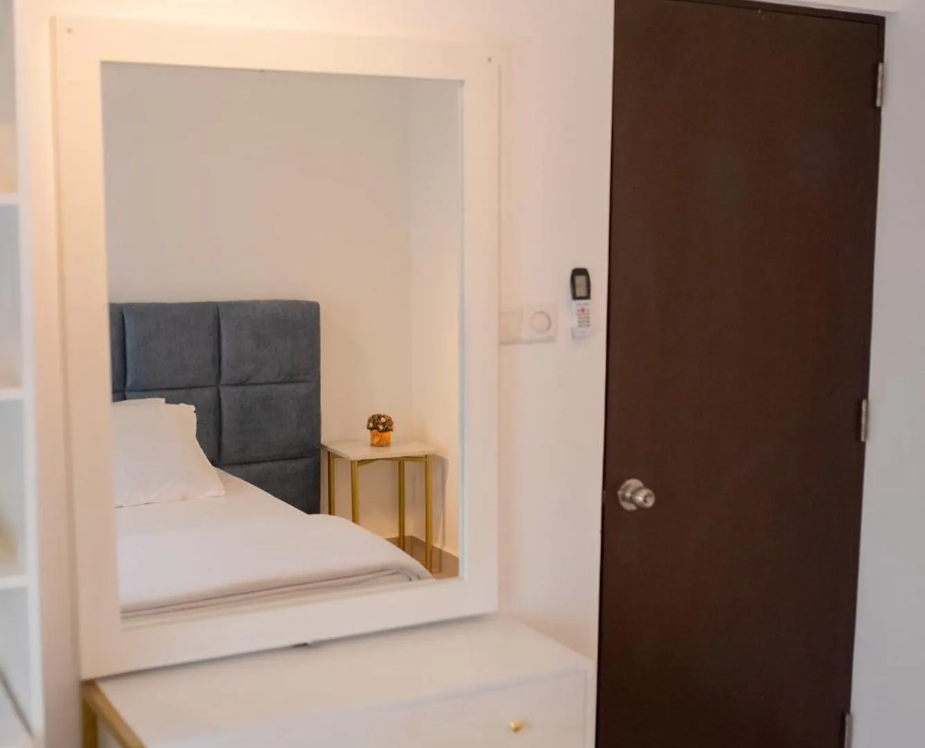 Santorini 2Br Resort Apt - Negombo Beach & Airport Apartment
