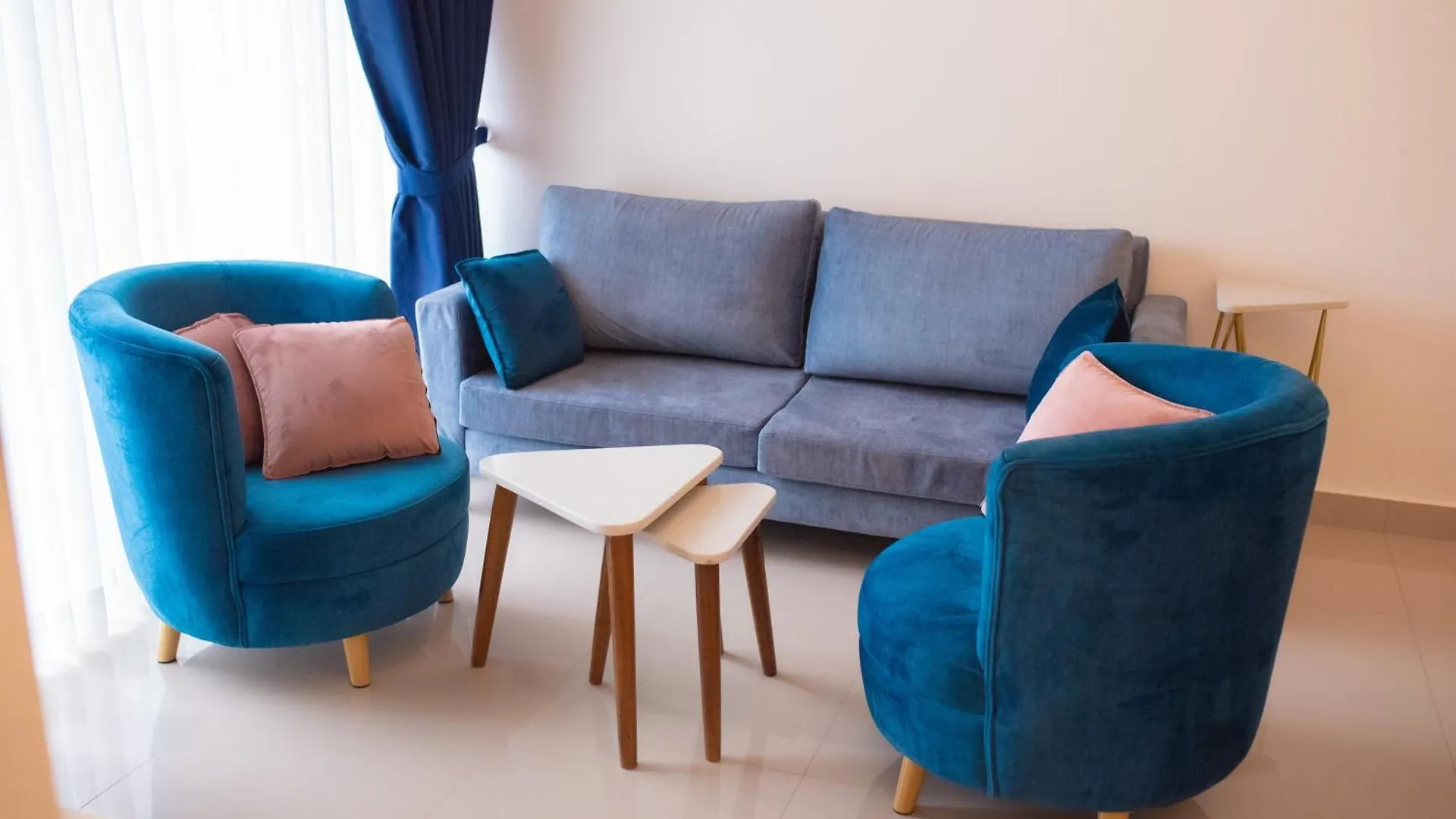 Santorini 2Br Resort Apt - Negombo Beach & Airport