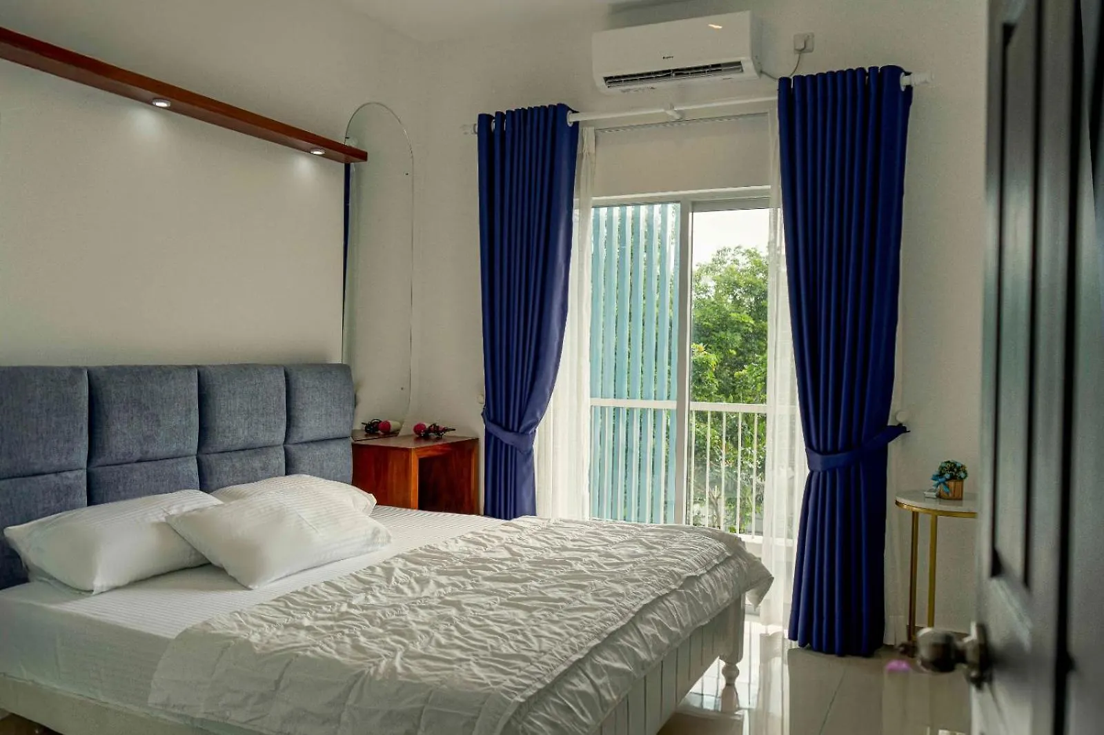 Santorini 2Br Resort Apt - Negombo Beach & Airport